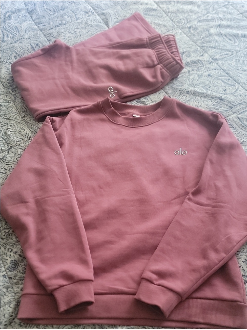 Alo set